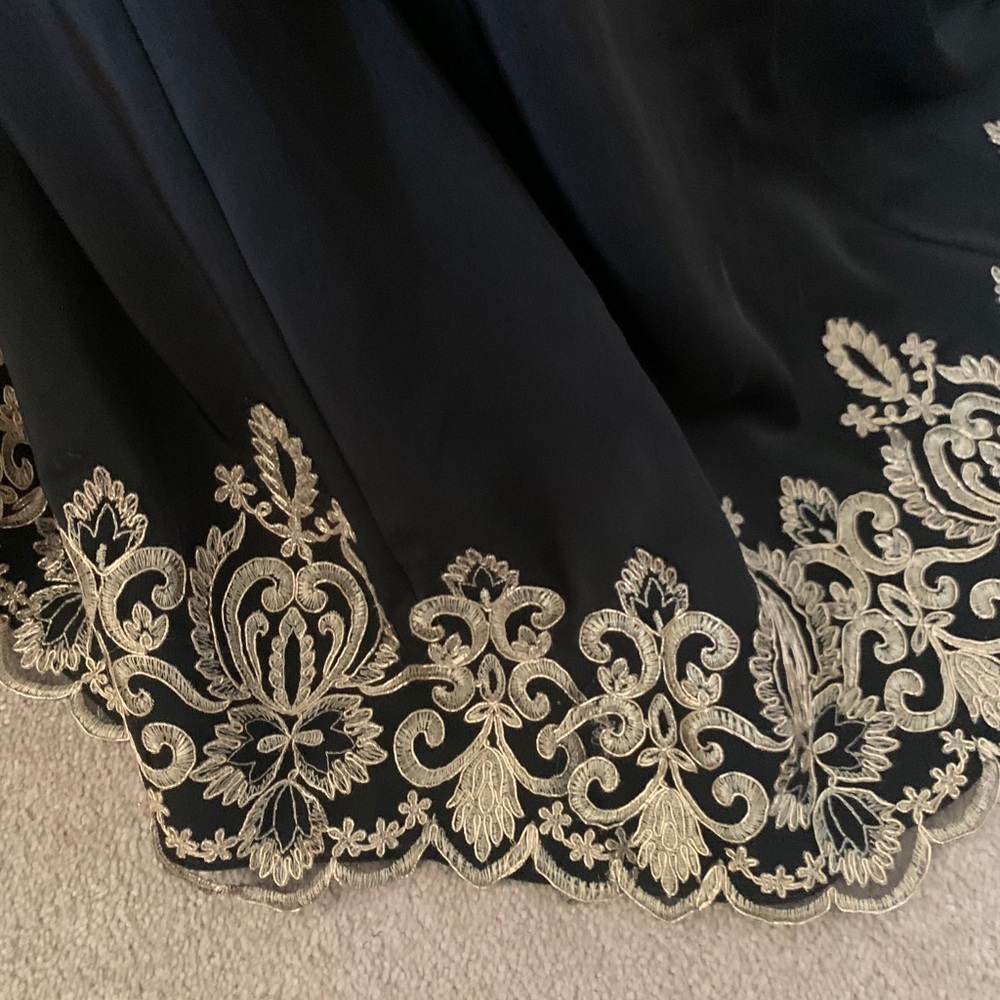 Prom Dress - Picture 3 of 11